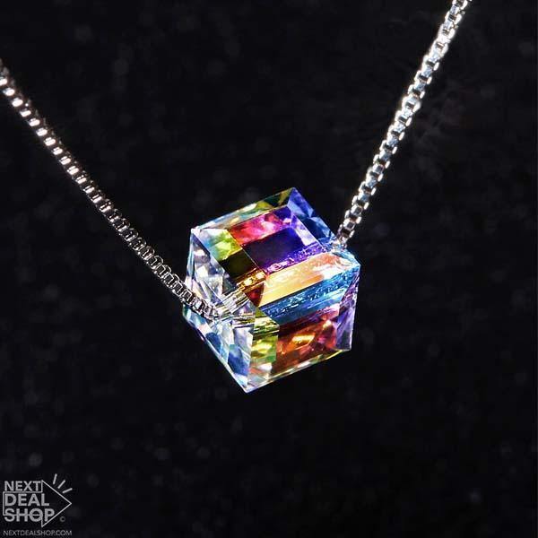 Colar Cubo de Cristal Iridescente - HubyShop